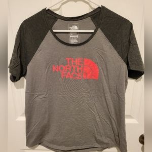 Women's Northface size XL shirt